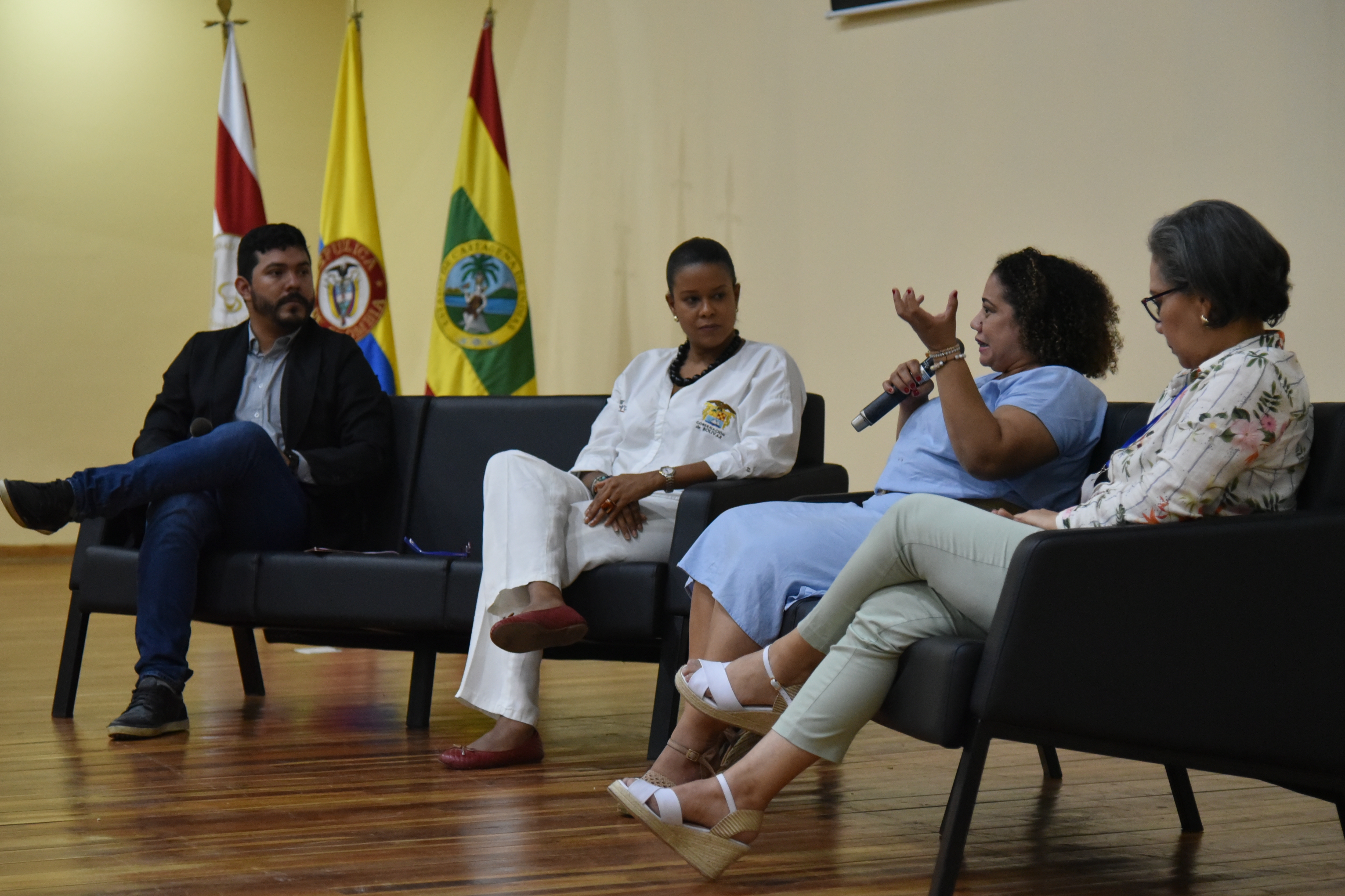 Construyendo paz desde la academia